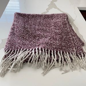 American Eagle cozy oversize blanket scarf